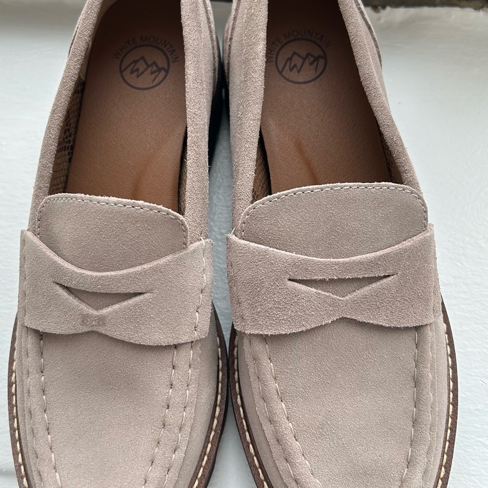 White Mountain Beige Suede Penny Loafers